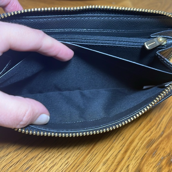 COACH ACCORDION ZIP WALLET WITH HEART BANDANA RIVETS - Picture 11 of 16